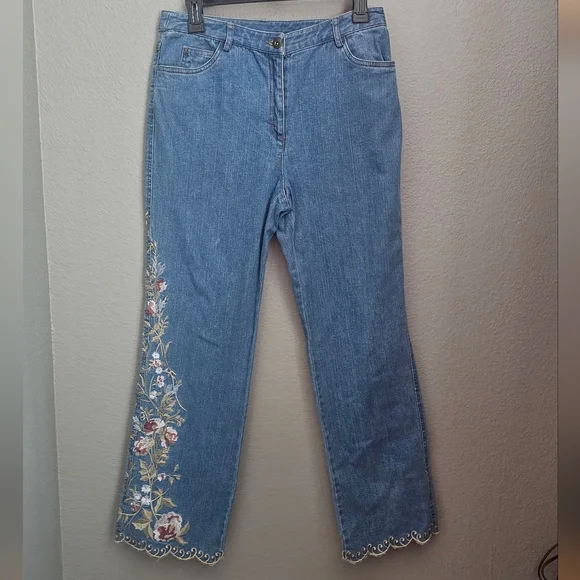 Embroidered light wash denim jeans size 4 - Picture 1 of 10